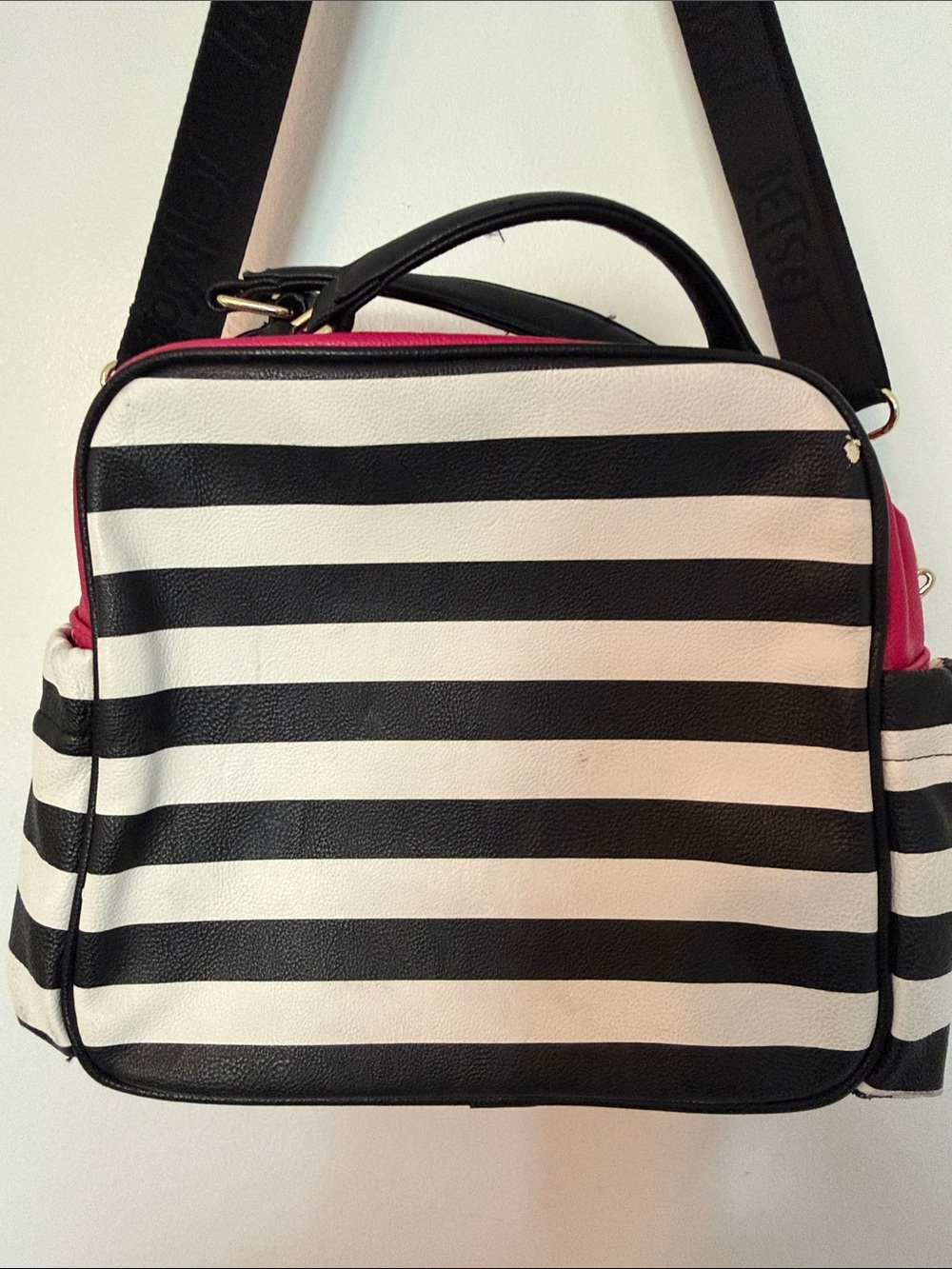 Betsey Johnson Kitsch Out To Lunch Crossbody Sandwich Bag Insulated Tote - Picture 5 of 9